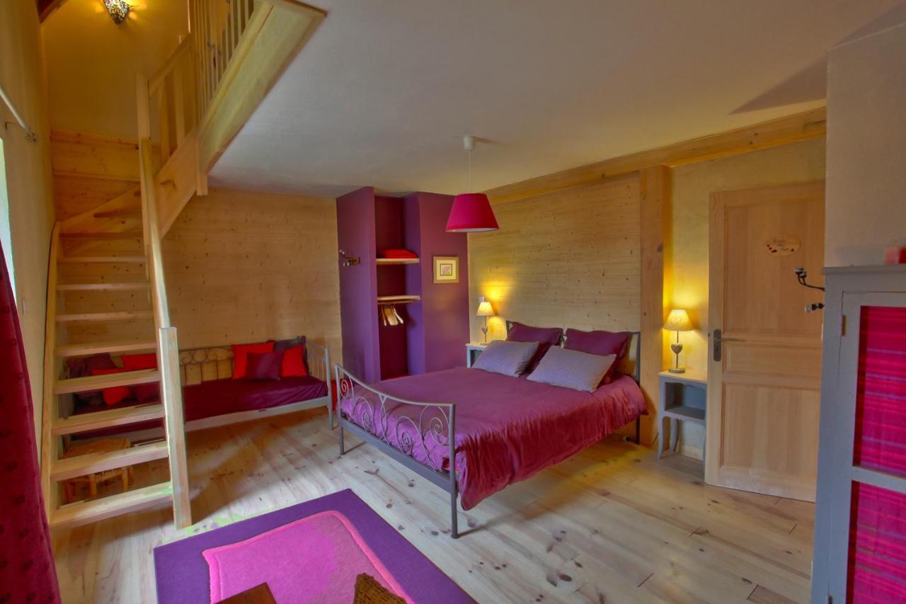 La Ferme De Madelonnet Bed & Breakfast Saint-Jeures Exterior photo