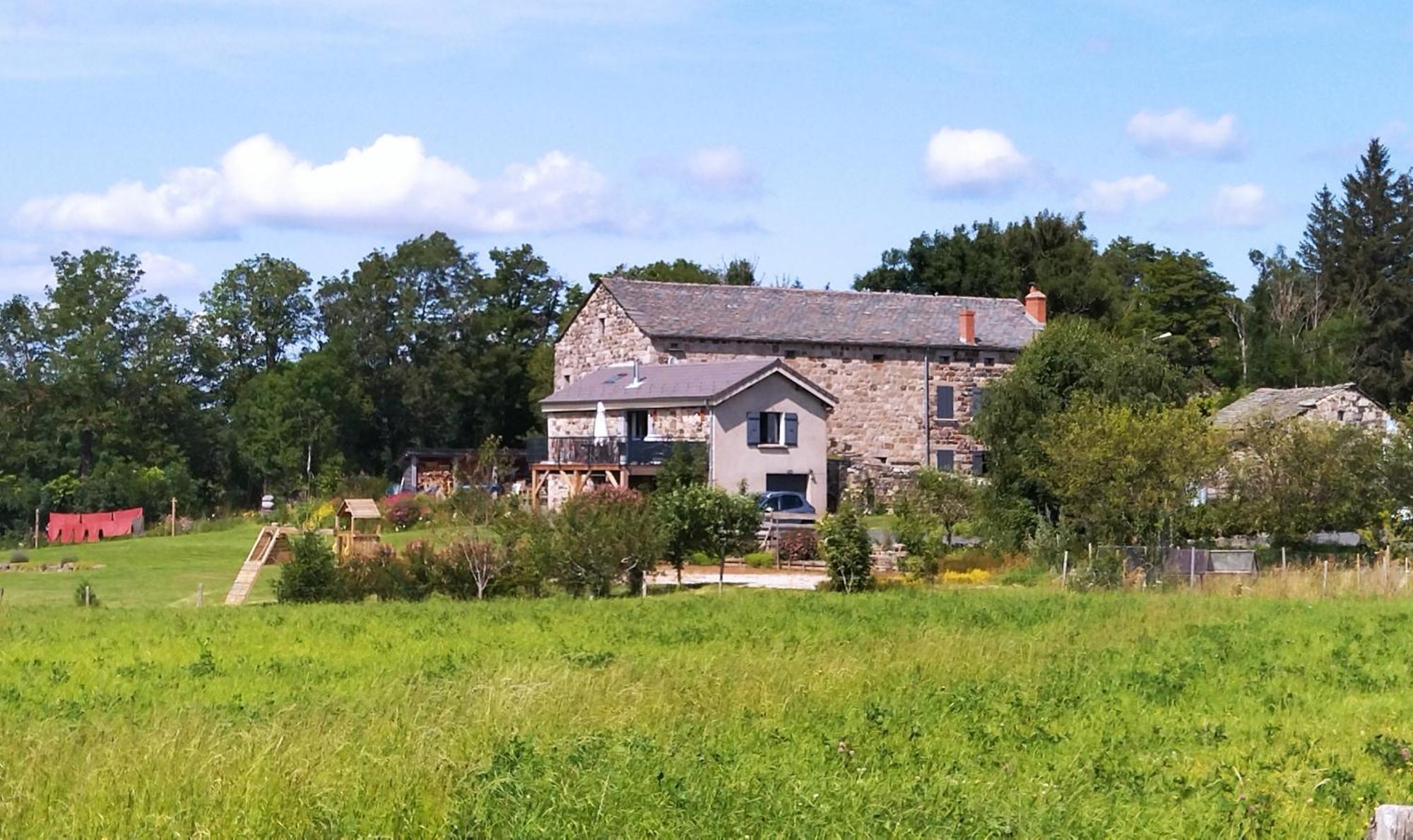 La Ferme De Madelonnet Bed & Breakfast Saint-Jeures Exterior photo